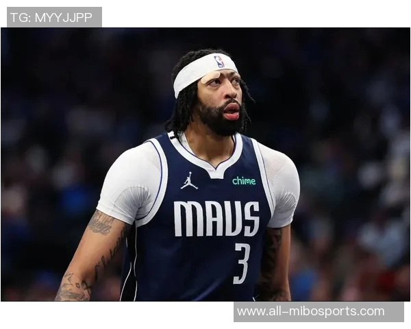 美媒透露克莱与浓眉意识到独行侠可能进行交易的消息