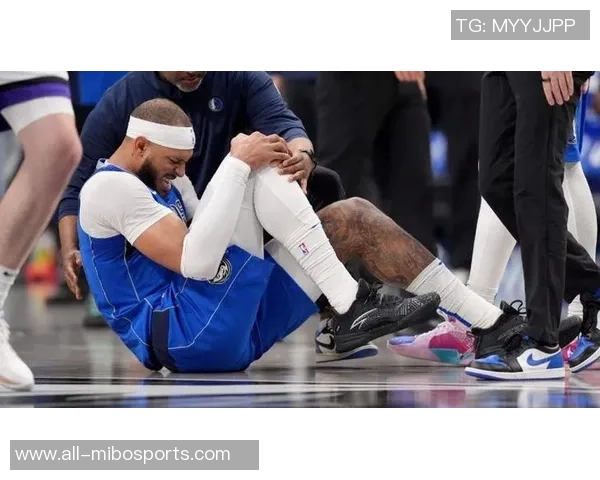 明日独行侠对阵马刺加福德状态升级成疑能否出战引关注