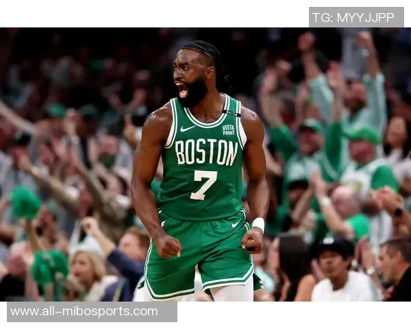 杰伦布朗直播中打电话给詹姆斯探讨植发的可能性与想法